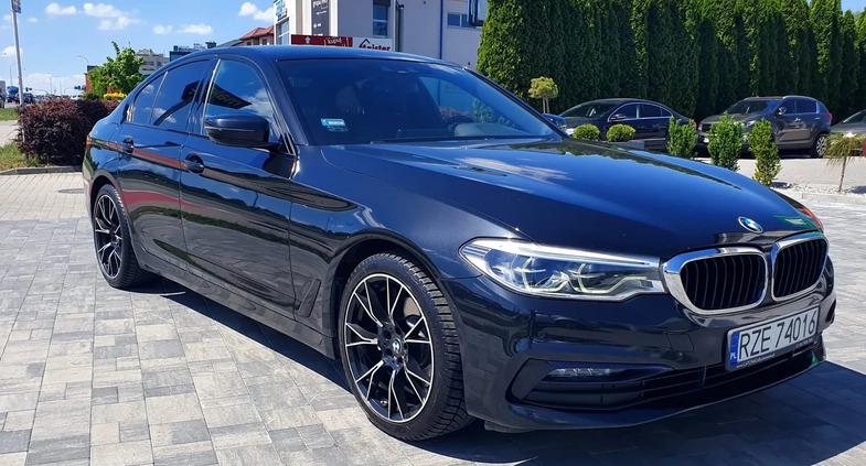 BMW Seria 5 cena 110000 przebieg: 174000, rok produkcji 2018 z Rzeszów małe 16